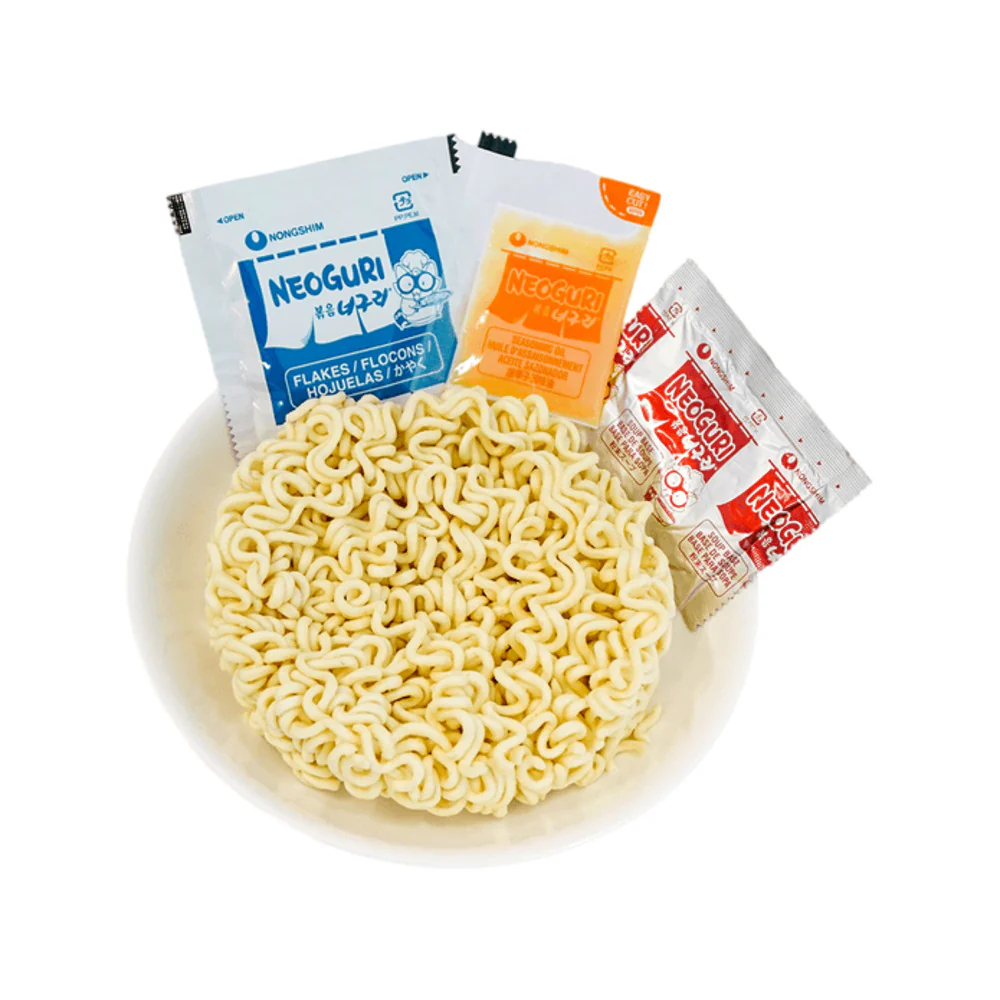 Nongshim Neoguri Spicy Stir-Fry Noodles - 4 Pack, 137g Each - Image 4