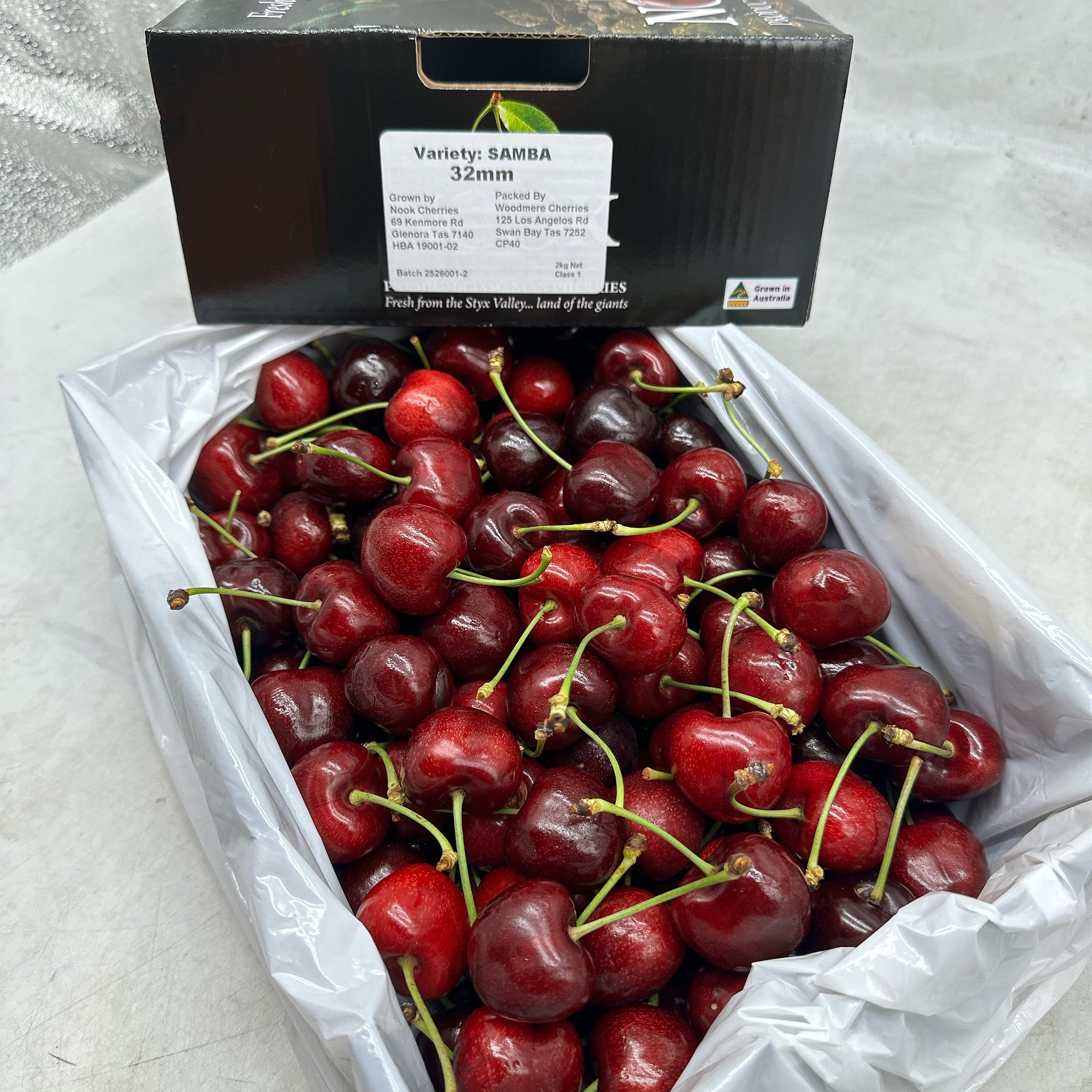 Nook Tasmanian Samba Cherries 32mm+ Gift Box 2kg - Image 3