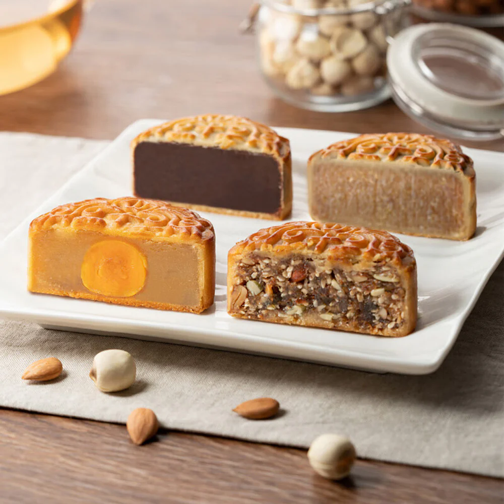 October Fifth Aroma of Macau Moon Cakes Gift Set - 4 Pieces, 500g - Image 4