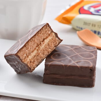 Orion Q Di Mocha Chocolate Cake - 12 Pieces, 336g - Image 2