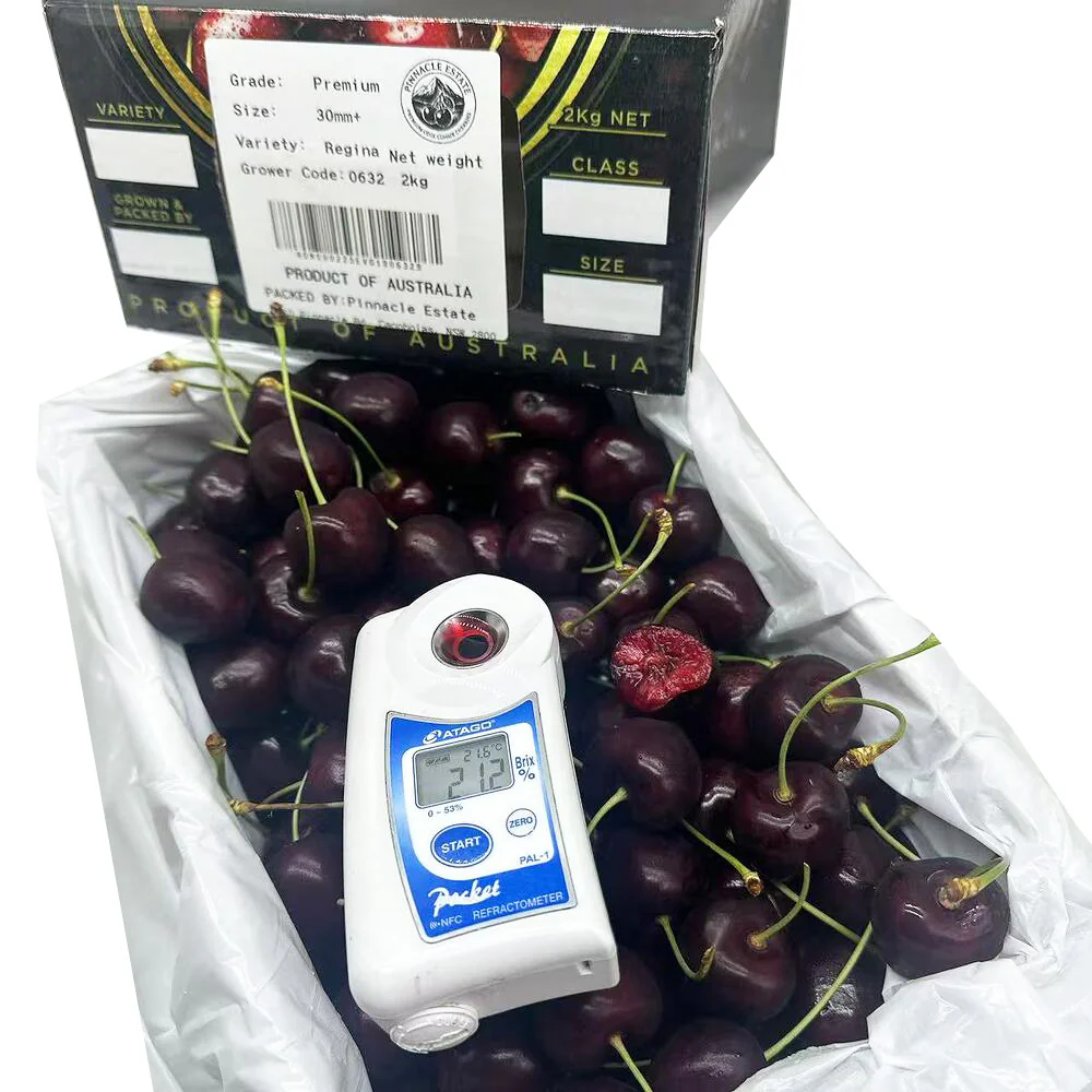 Pinnacle Estate Regina Cherries 30mm+ Gift Box 2kg - Image 2