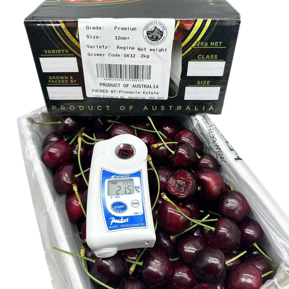 Pinnacle Estate Regina Cherries 32mm+ Gift Box 2kg - Image 2