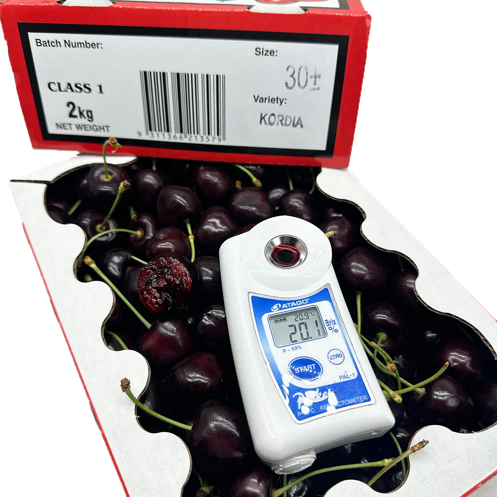 Premium Kordia Cherries Christmas Gift Box 30mm+ – 2kg - Image 2