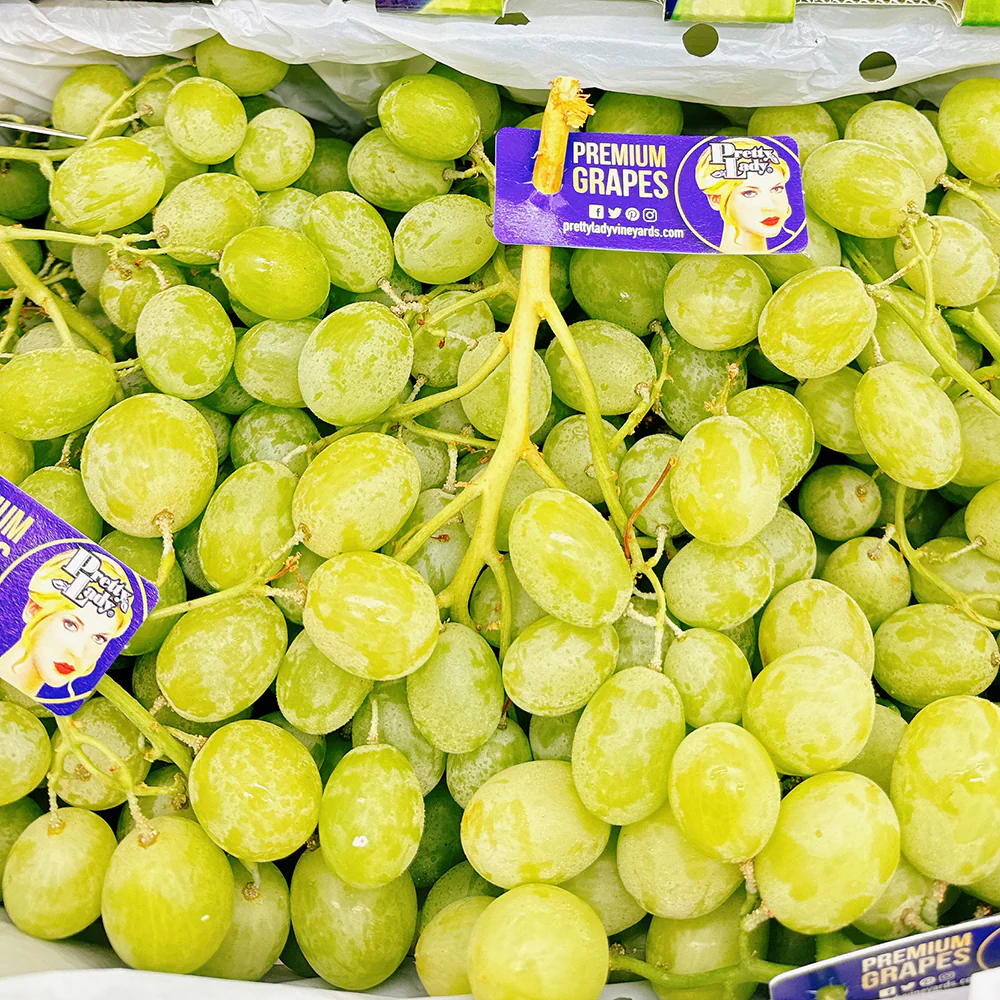 Pretty Lady Vineyards Premium California Table Grapes - 900g - Image 2
