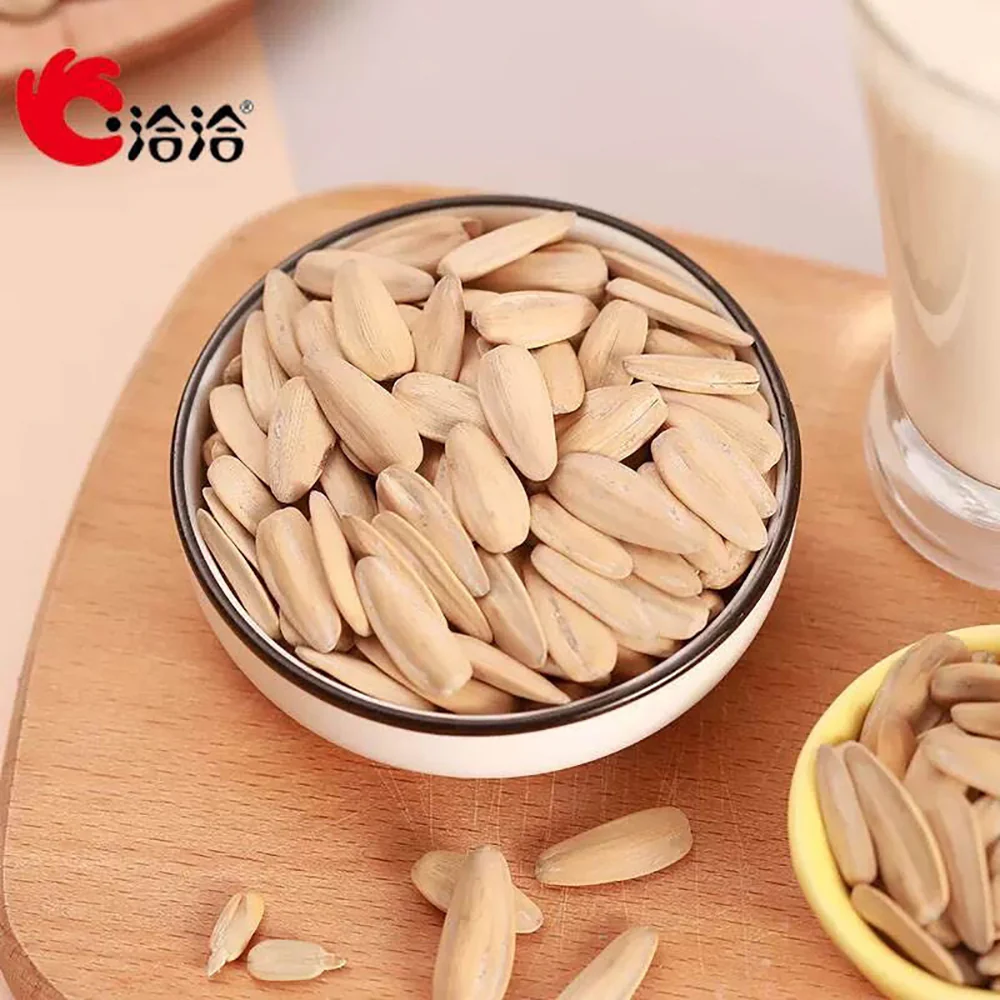 Qiaqia Five-Spice Sunflower Seeds - 228g - Image 4