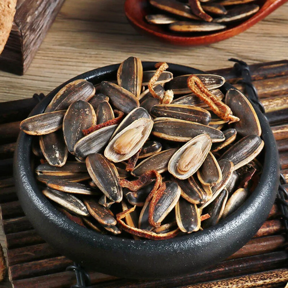 Qifen Zhan Dried Tangerine Peel Sunflower Seeds - 438g - Image 2