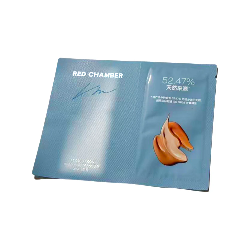 RED CHAMBER Skin-Perfecting Liquid Foundation WO2 Soft Wheat – Sample Sachet