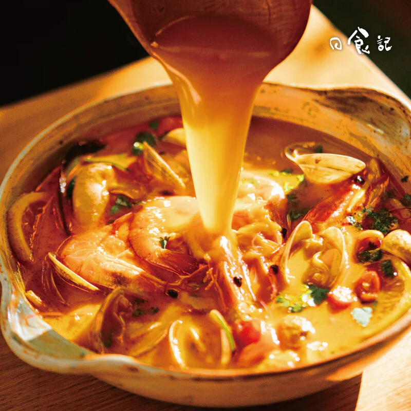 Rishi Tom Yum Hot Pot Base - 200g - Image 2