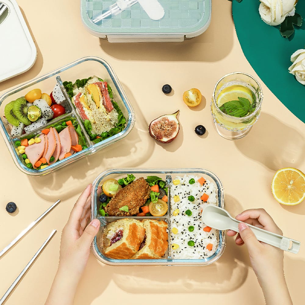 Robo Three-Compartment Heat-Resistant Glass Food Storage Container - Iceland White, 1L - Image 4