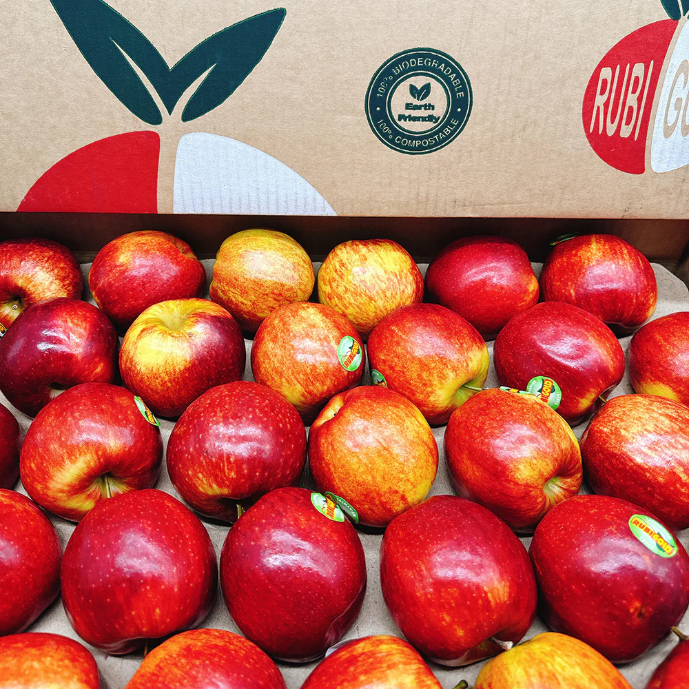 Ruby Gold Sweet Crisp Apples - Box of 12kg - Image 2