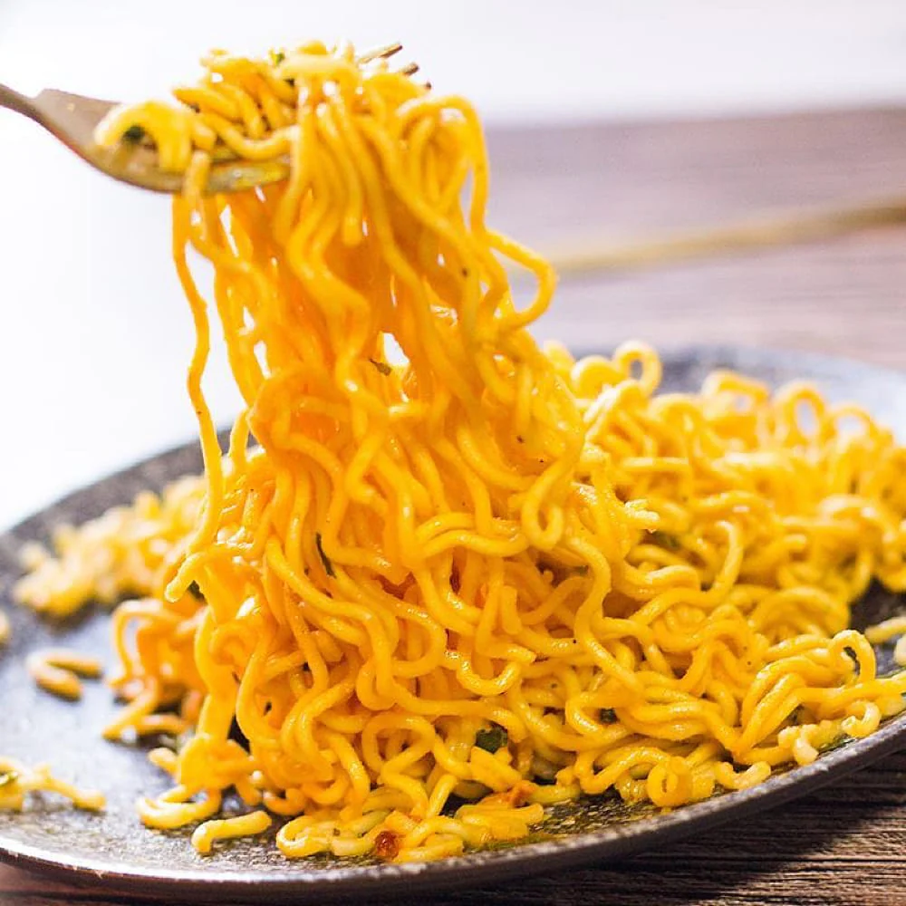 Running Egg Spicy Salted Egg Yolk Flavour Instant Noodles - 92g x 4 Packs - Image 2
