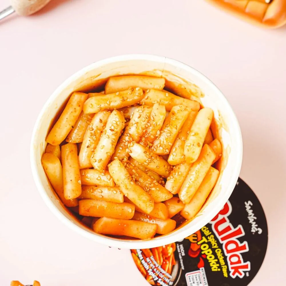 Samyang Buldak Spicy Chicken Topokki Cup 185g – Korean Spicy Rice Cakes (Tteokbokki) - Image 4