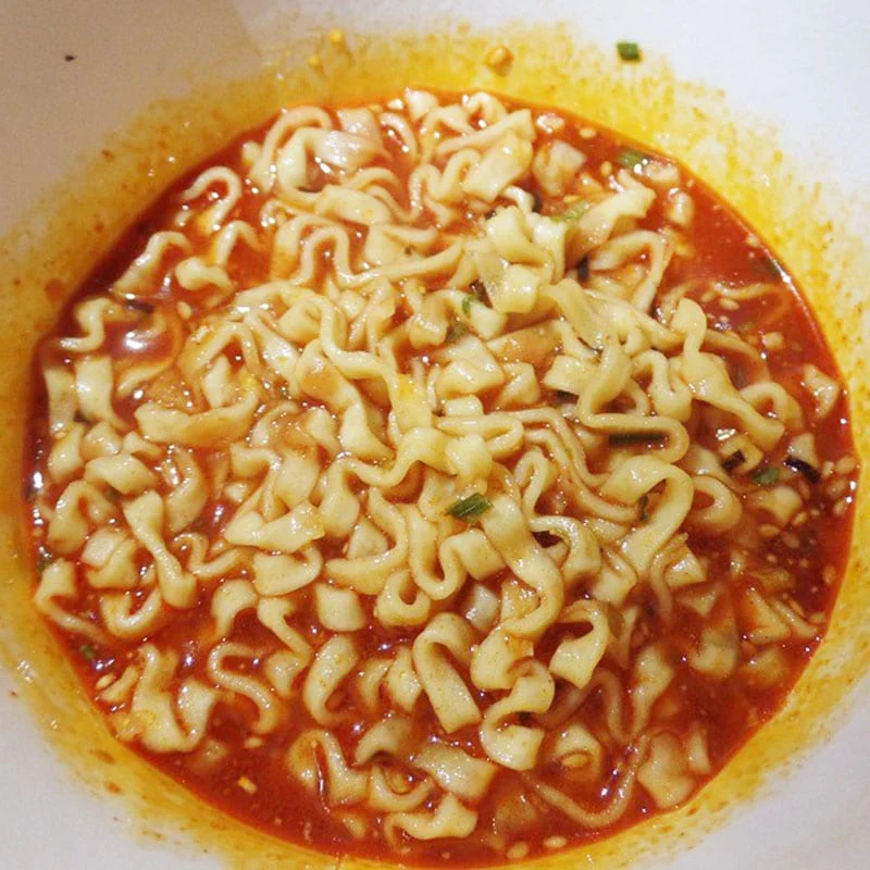 Samyang Super Spicy Chicken Ramen Soup - 120g - Image 2