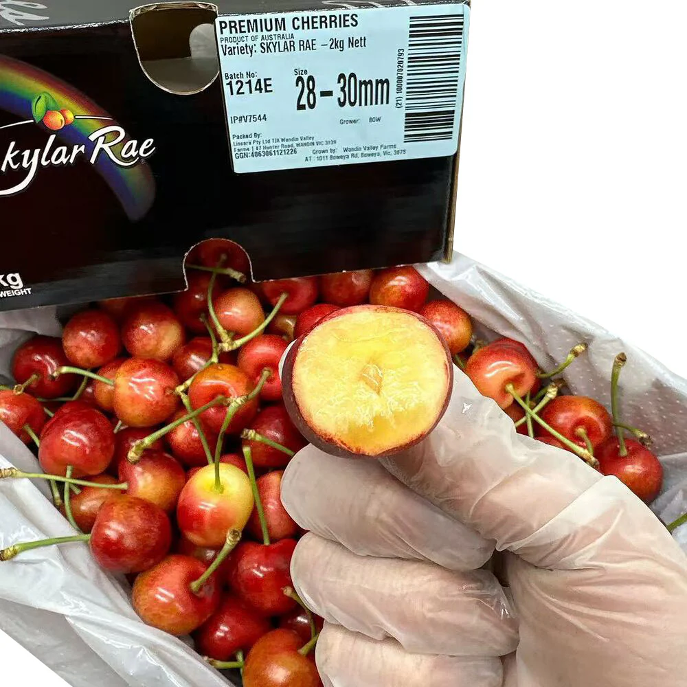 Skylar Rae White Cherries Gift Box 28–30mm - 2kg - Image 4