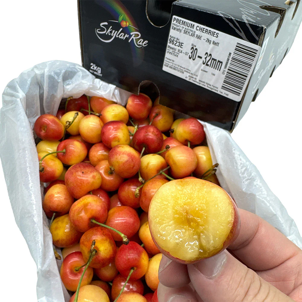 Skylar Rae Yellow Cherries Gift Box 30-32mm - 2kg - Image 2