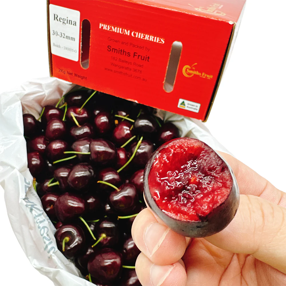 Smiths Fruit Regina Cherries Gift Box 30-32mm - 2kg - Image 3