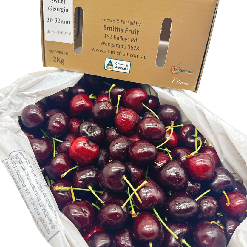 Smiths Fruit Sweet Georgia Cherries Gift Box 30-32mm - 2kg - Image 4