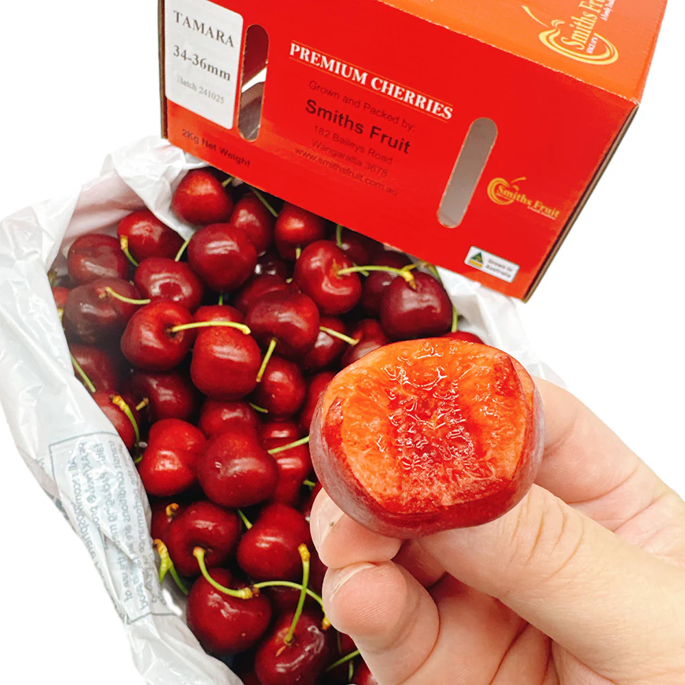 Smiths Fruit Tamara Cherries Gift Box - 2kg - Image 2