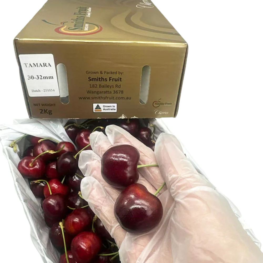 Smiths Fruit Tamara Cherries Gift Box 30–32mm – 2kg - Image 3