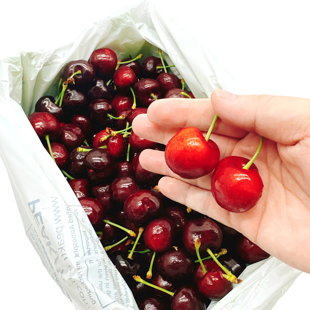 Stonycreek Black Star Cherries Gift Box 30-32mm - 2kg - Image 3