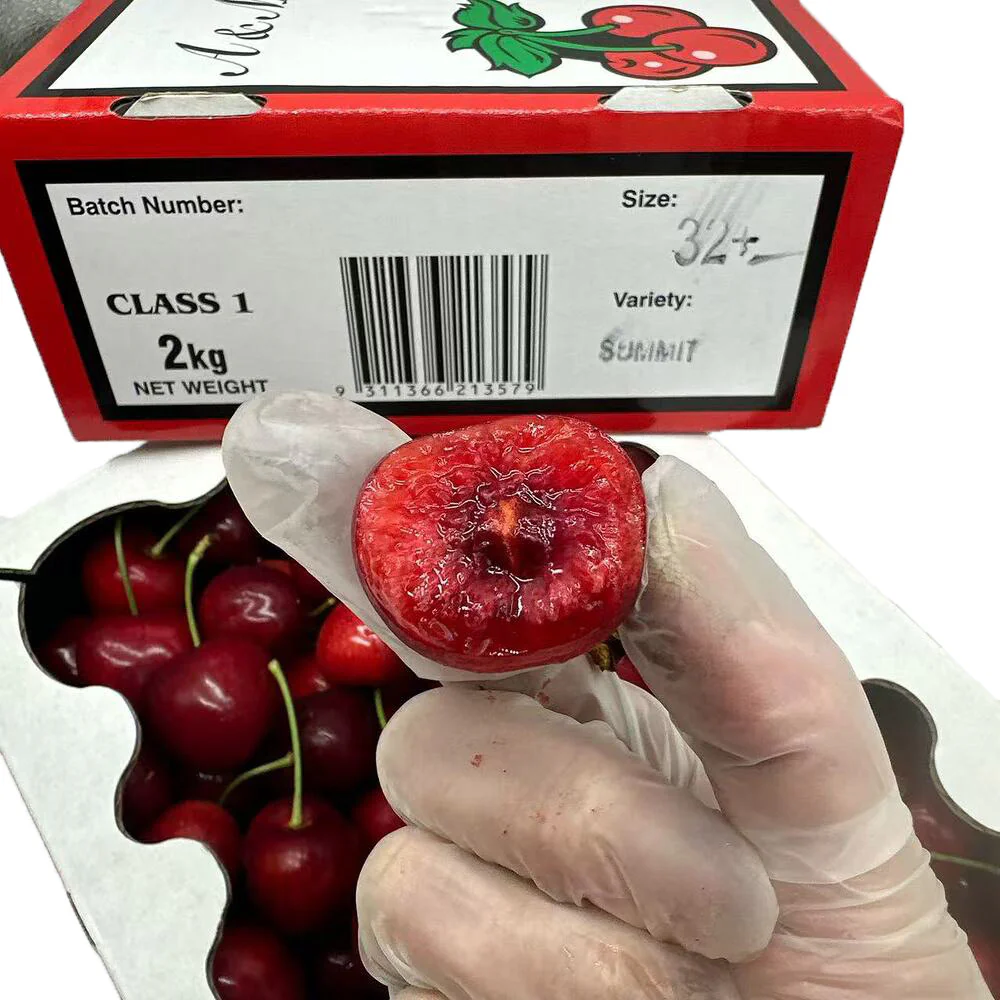 Summit Cherries Christmas Gift Box 32mm+ – 2kg - Image 4