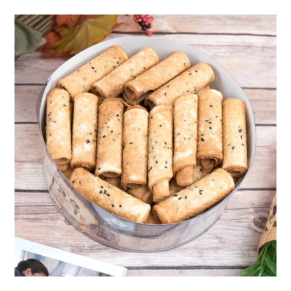 Surasang Korean Traditional Roll Cookies - Black Sesame Flavor, 365g - Image 3