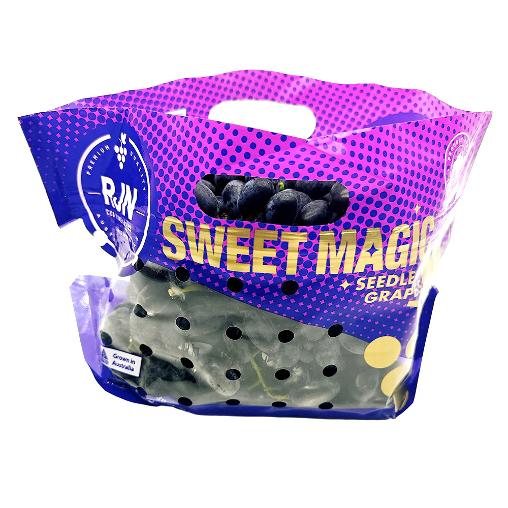 Sweet Magic Black Grapes - 1kg - Image 2