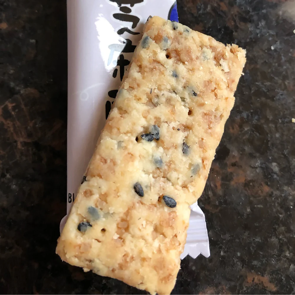 Taiwan-Qin Qin Black Sesame Seed Cookies - 110g - Image 3