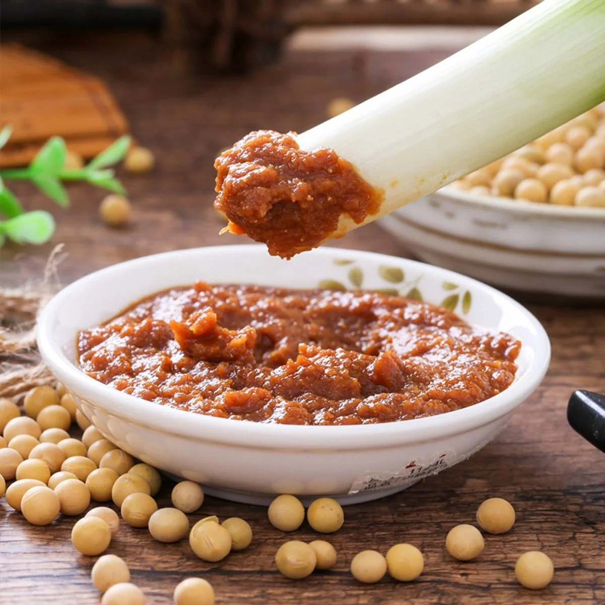 Taiyangdao Yellow Soybean Paste 600g - Chinese Fermented Soybean Paste - Image 3