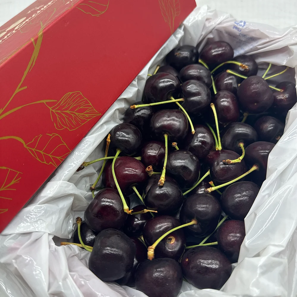 Tasmanian Lapin Cherries Gift Box - 30-32mm, 850g - Image 4