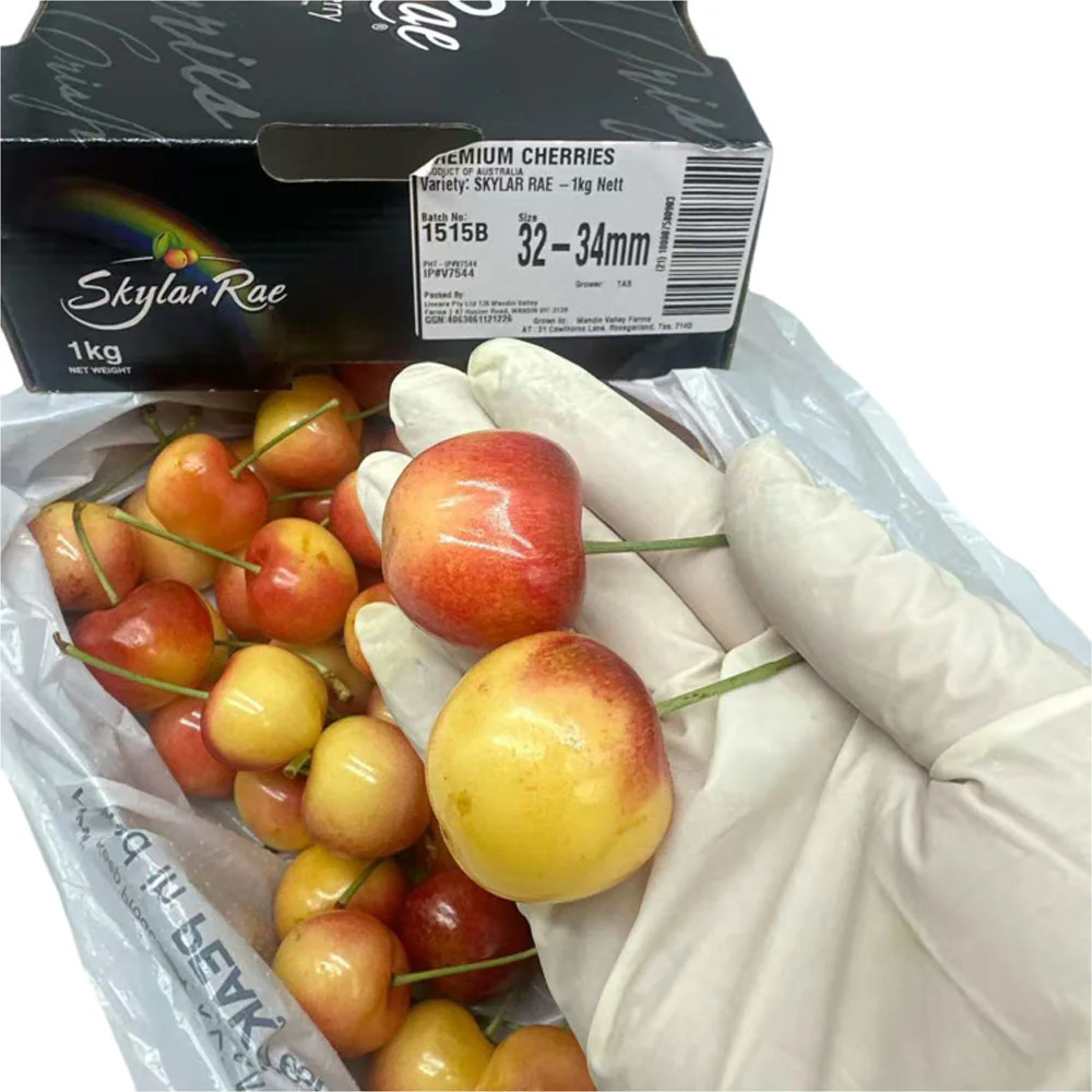 Tasmanian Skylar Rae White Cherries Gift Box 32–34mm 1kg - Image 3