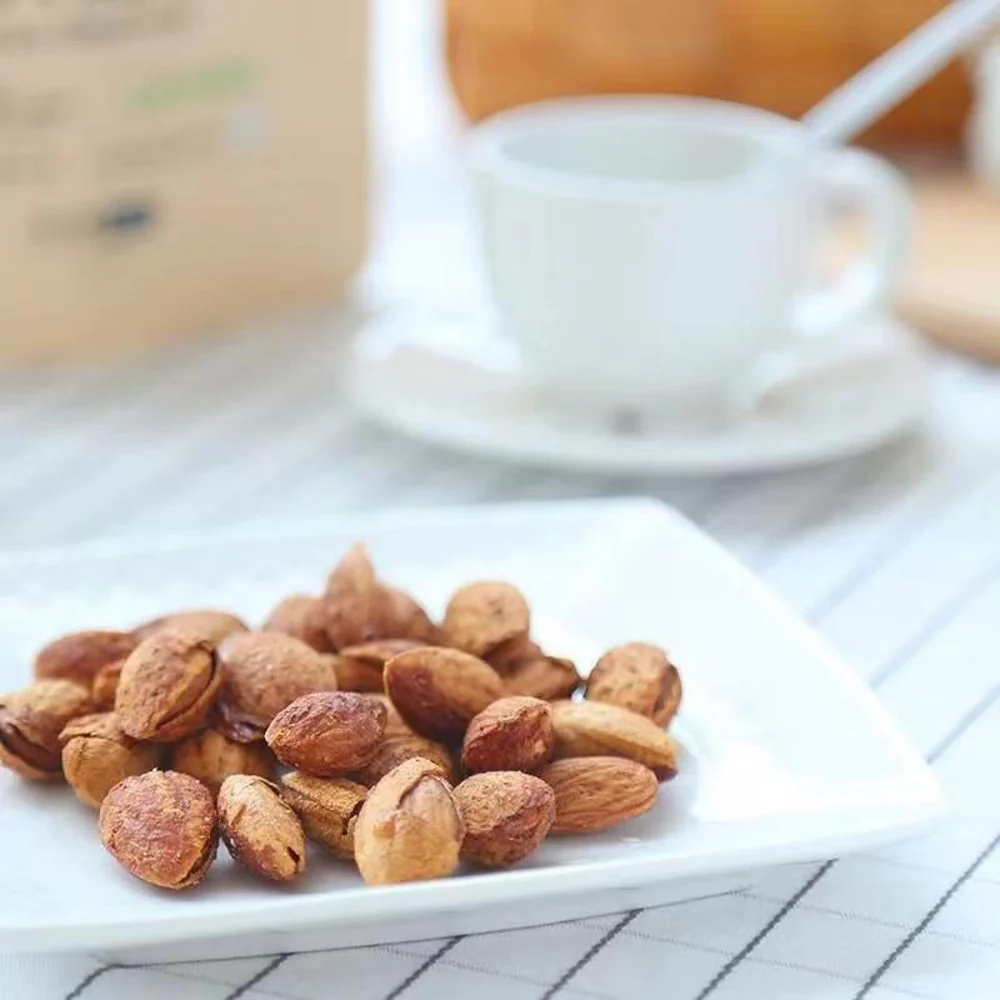 Three Squirrels Hand-Peeled Almonds 120g - Roasted Almond Snack - Image 3