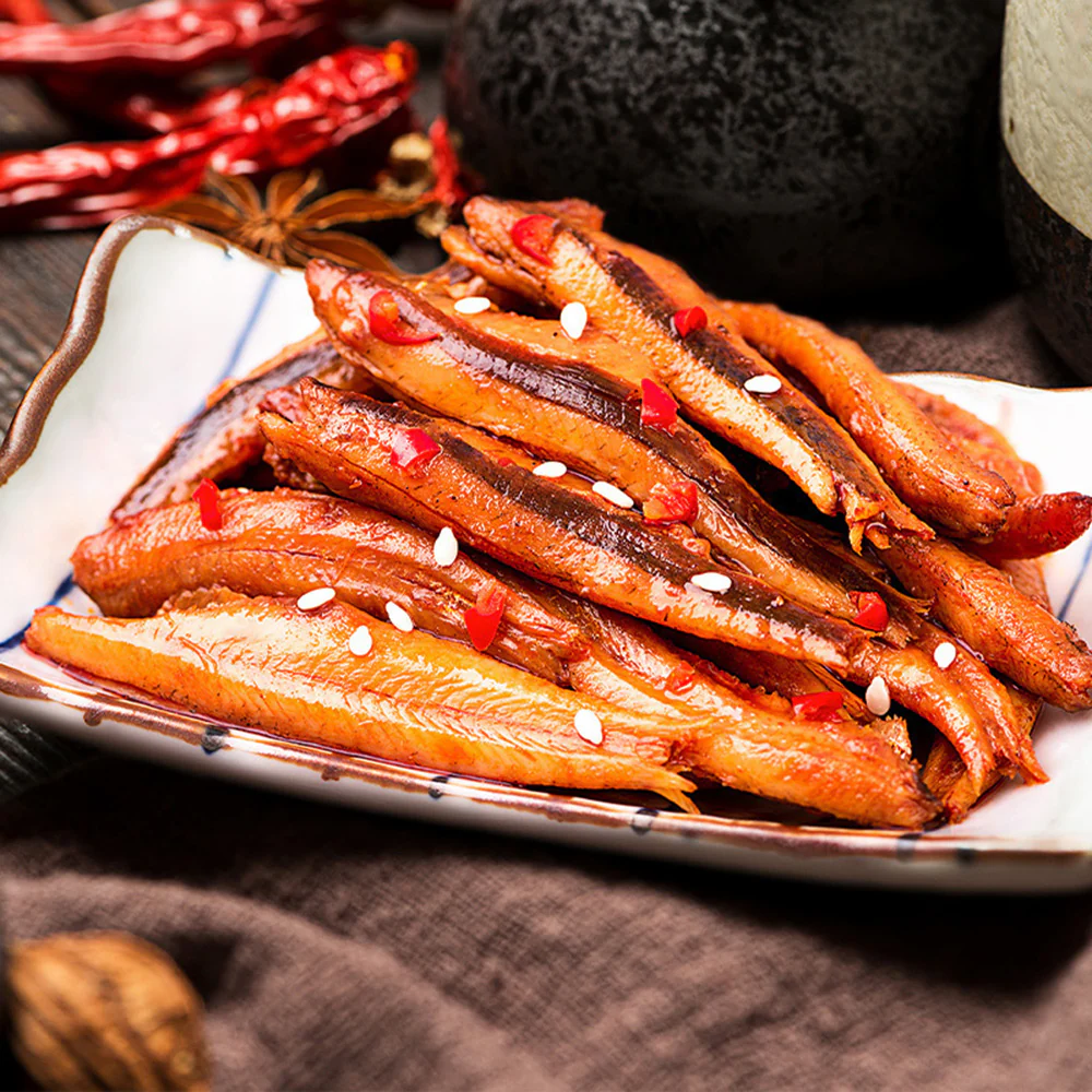 Three Squirrels Spicy Small Fish Snack - 100g - Image 2