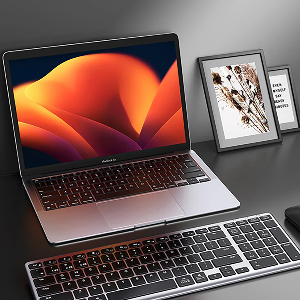 UGREEN KU005 Ultra Slim Wireless Bluetooth Keyboard - Image 2