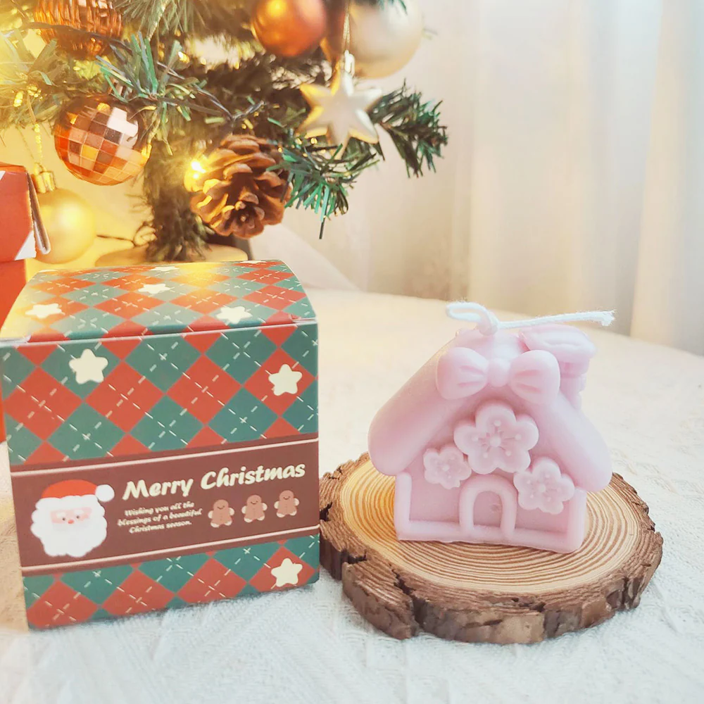 Ulife Christmas Candle - Christmas Cottage 8*5*7cm