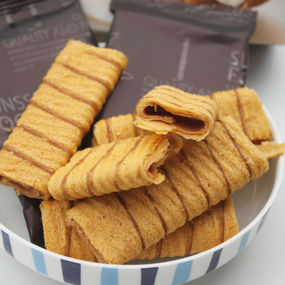 Vina Filled Egg Crisp Raw Coconut Latte Flavor - 100g - Image 3