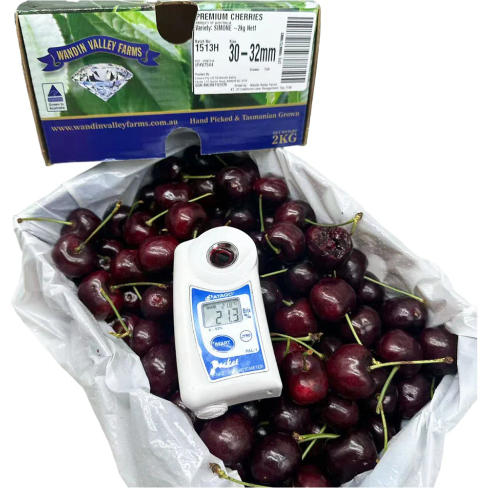 Wandin Valley Farms Tasmanian Simone Cherries Gift Box 2kg – 30–32mm - Image 2