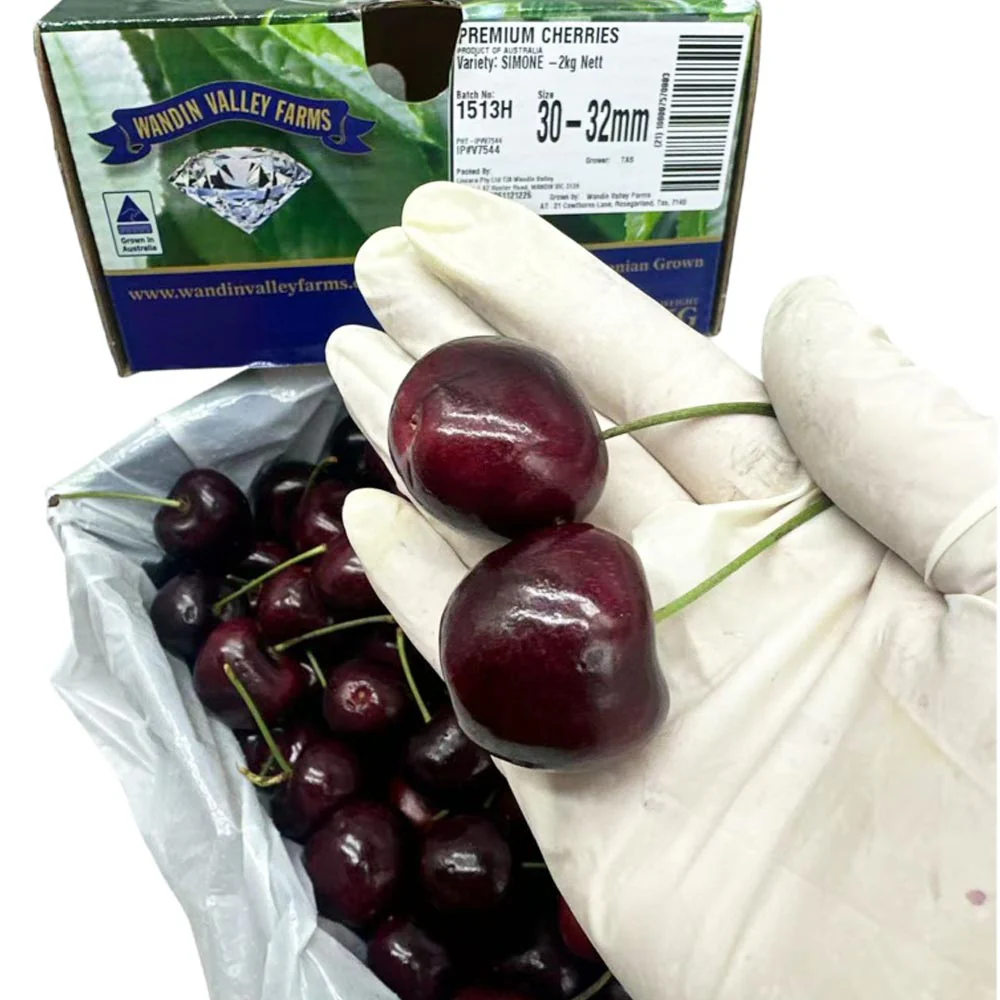 Wandin Valley Farms Tasmanian Simone Cherries Gift Box 2kg – 30–32mm - Image 3