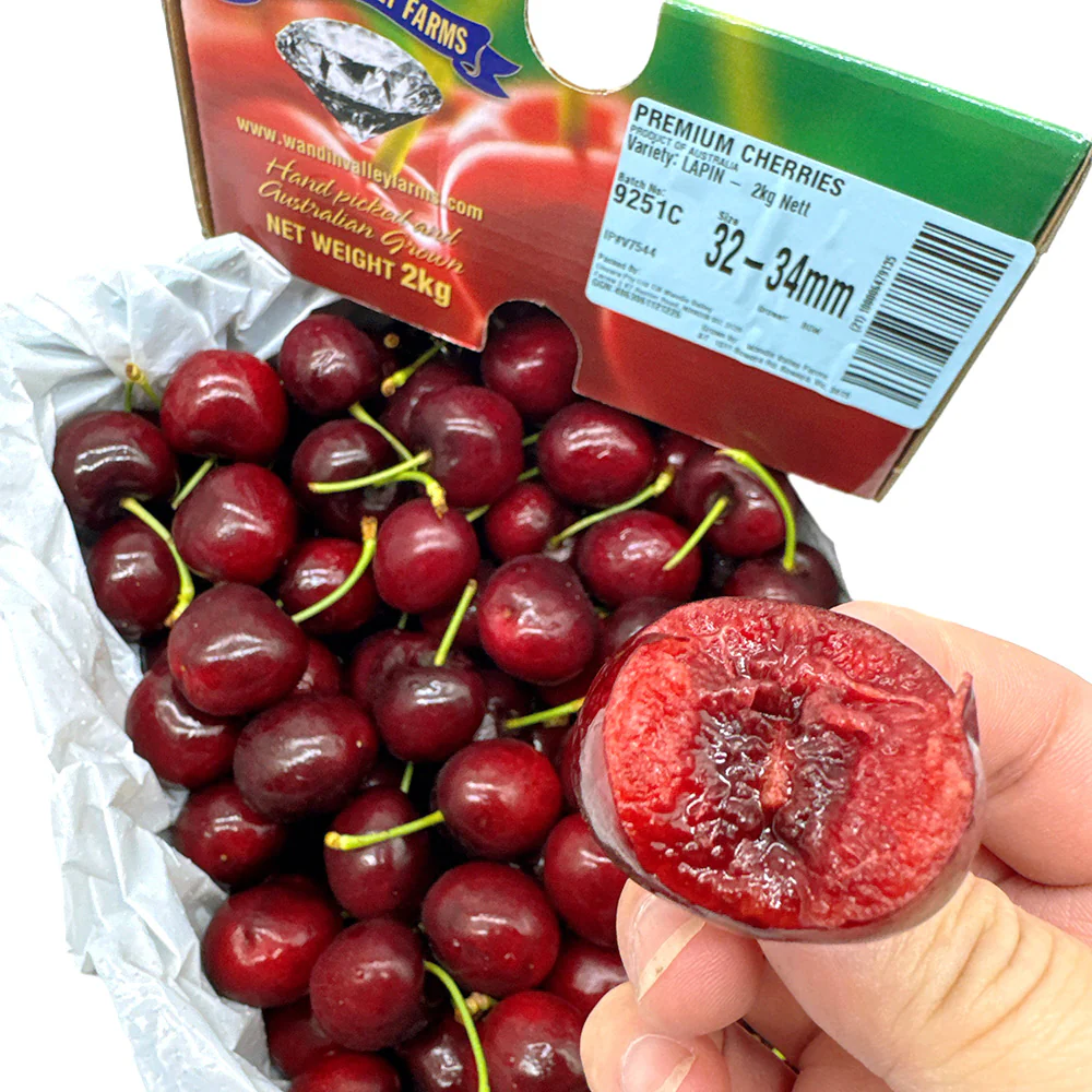 WVF Premium Lapin Cherries Gift Box 32-34mm - 2kg - Image 2