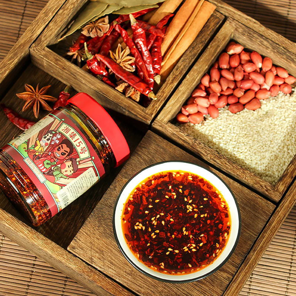 Xiangji No. 15 Spicy Chili Oil - 220g - Image 2