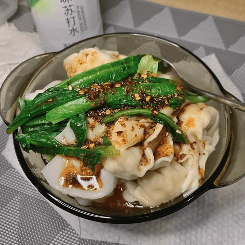 Yi Xun Yi Wei Spicy Wontons - 12 Pieces, 217g - Image 3