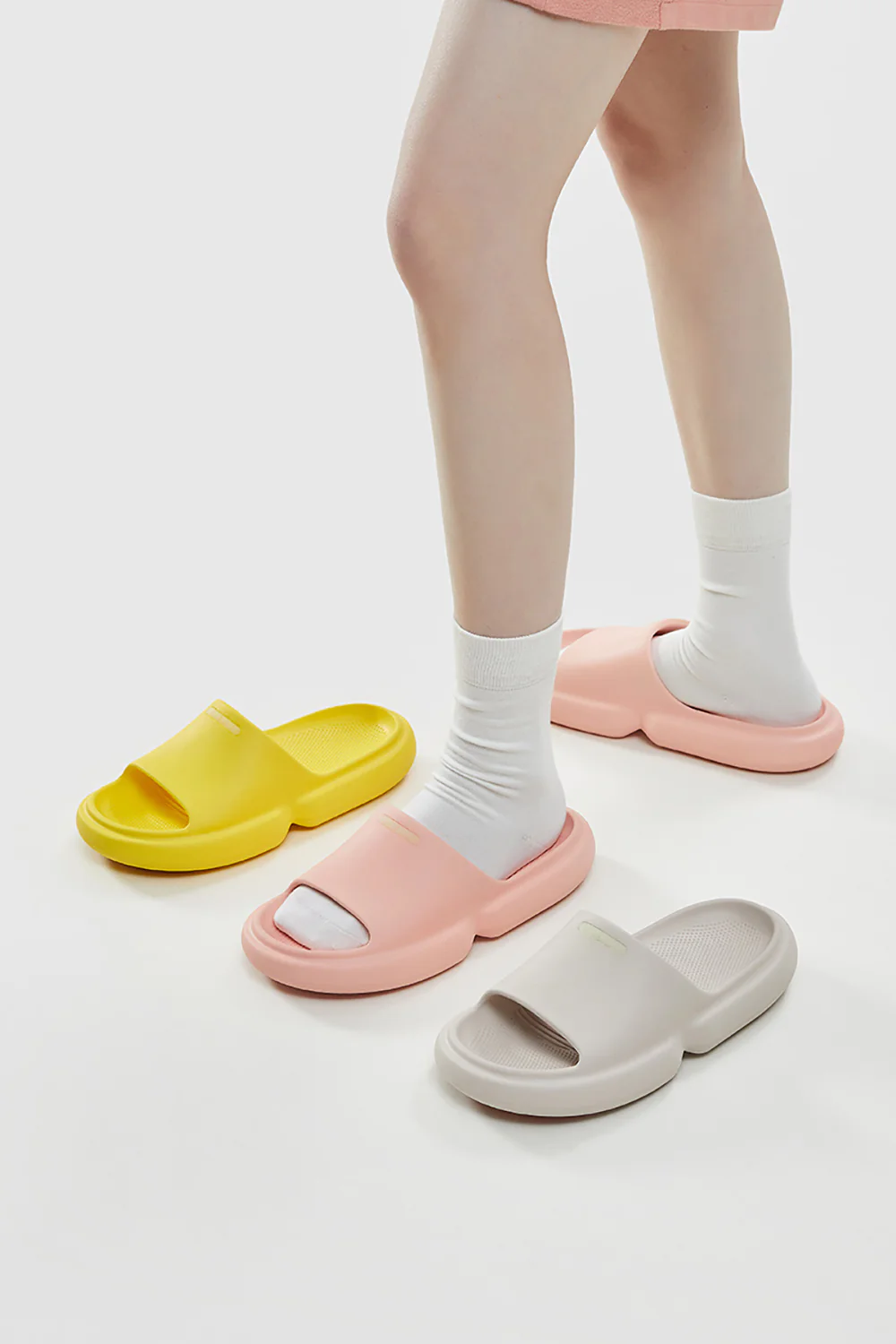 YouDiao Non-Slip Bathroom Slippers - Warm Yellow, Size 37-38 - Image 4