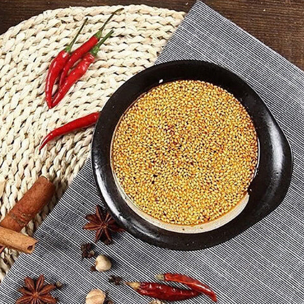 Yuanxian Spicy Red Oil Sauce - 350g - Image 2