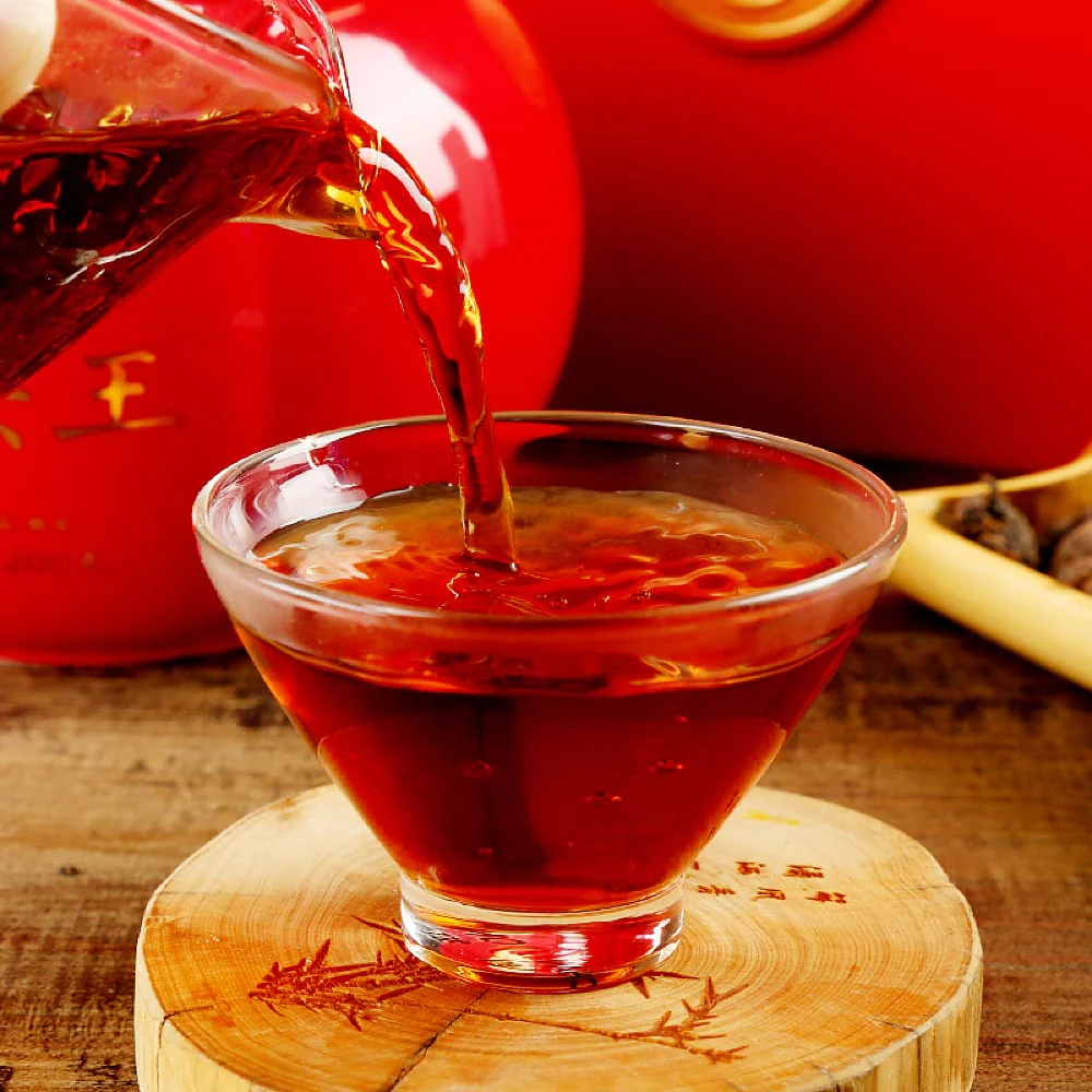 Yun Pu Fa Tea King Pu-erh Tea (Ripe Tea) Red Can - 200g - Image 4