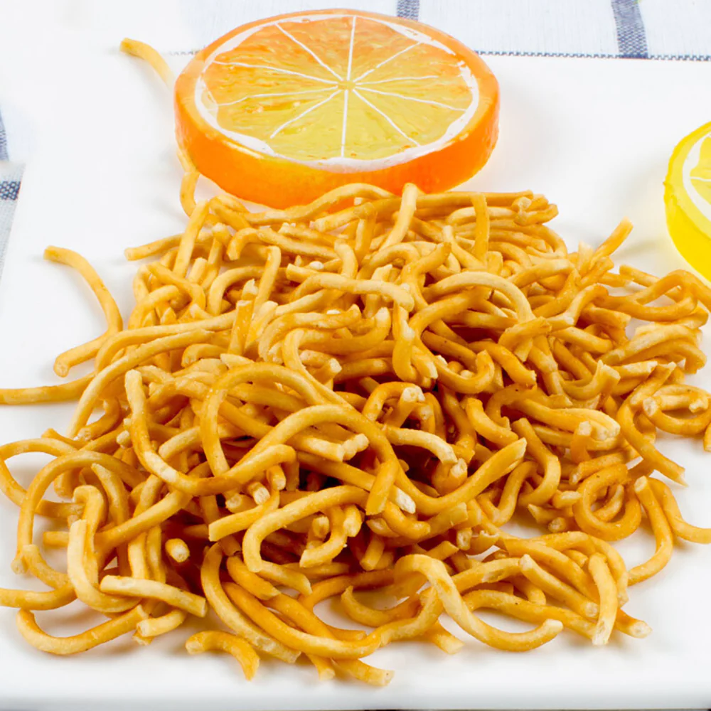 Zhang Junya Charcoal Grilled Chicken Flavor Snack Noodles - 100g - Image 3