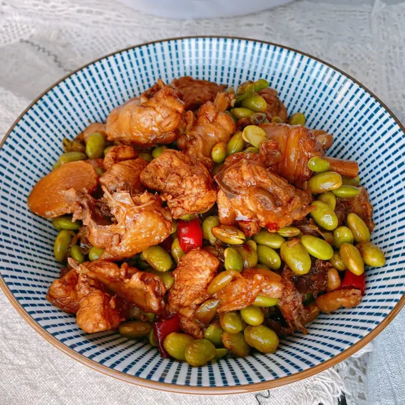 Zhen Gongfu Frozen Braised Chicken with Edamame - 270g