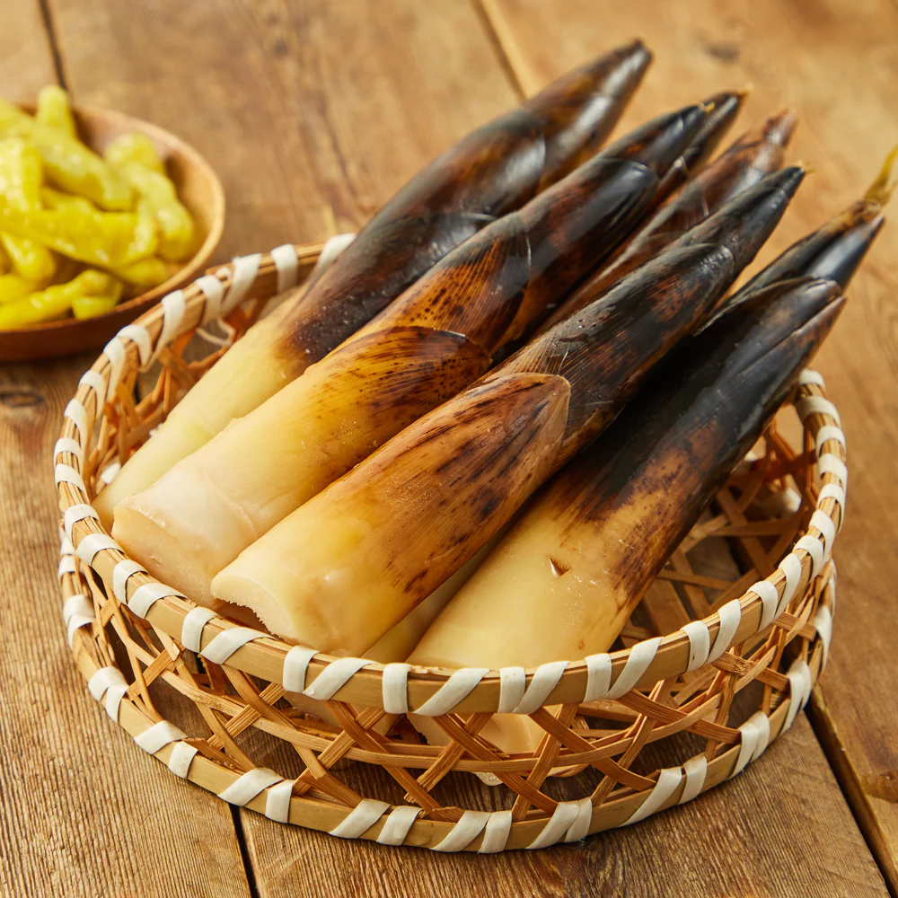 Zhijiang Hand-Peeled Bamboo Shoots with Pickled Peppers - 500g - Image 3